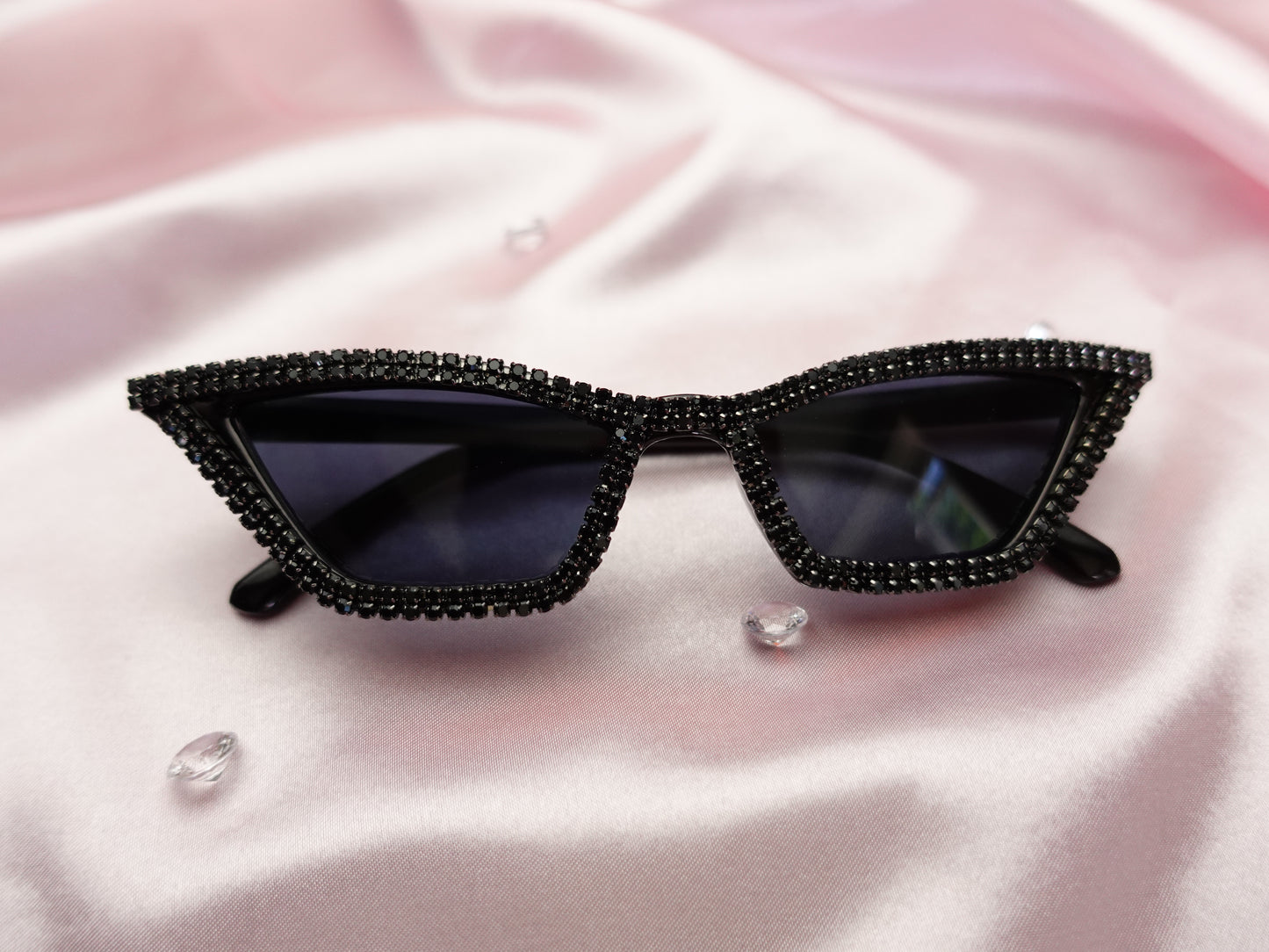 Cloud Dote Rhinestone Cat Eye Sunglasses