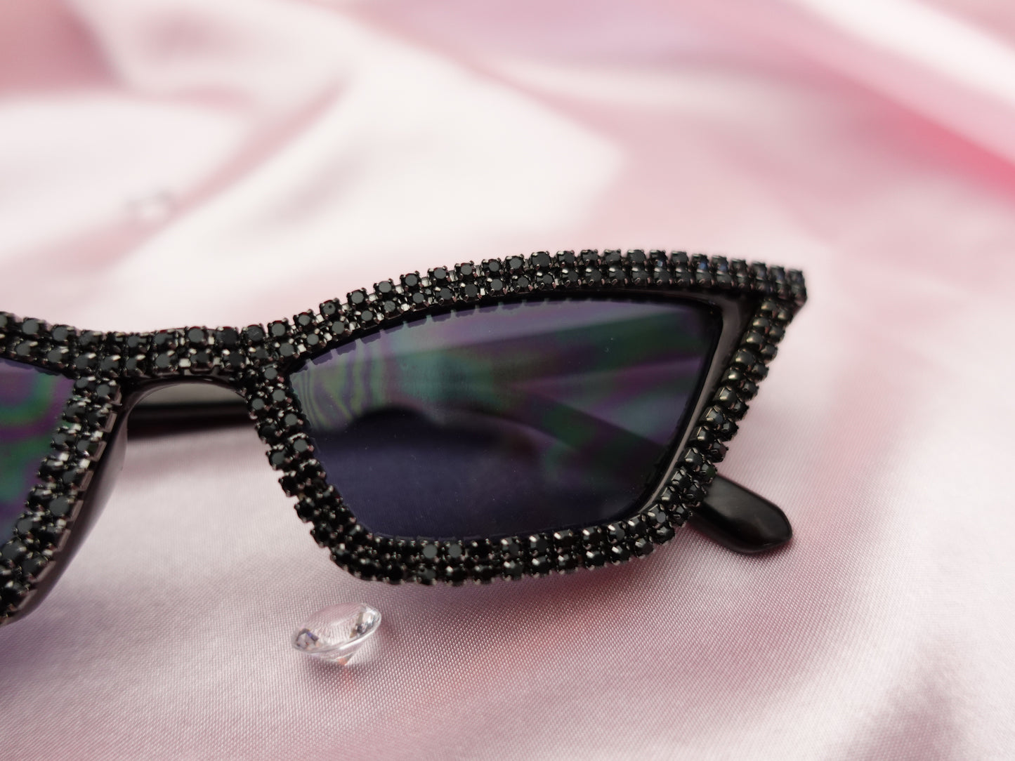 Cloud Dote Rhinestone Cat Eye Sunglasses